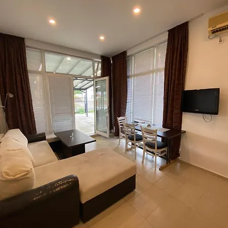 Appartement Дом Зора *
